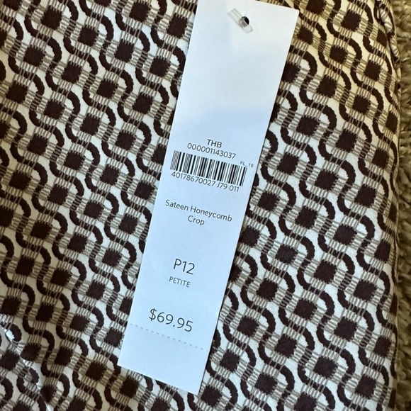 Coldwater Creek Sateen Honeycomb Cropped pants size 12P new with tag - Picture 6 of 8